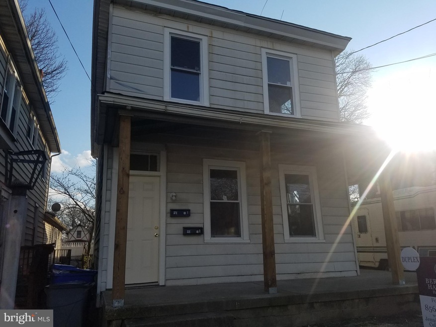 32 E Hancock St unit 2, Riverside, NJ 08075 - photo 1