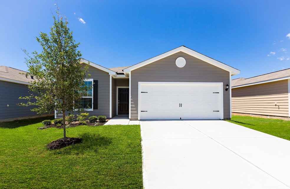 LGI Homes is proud to present the Maple! Photos are representative of the home/floorplan and are not of the actual home.