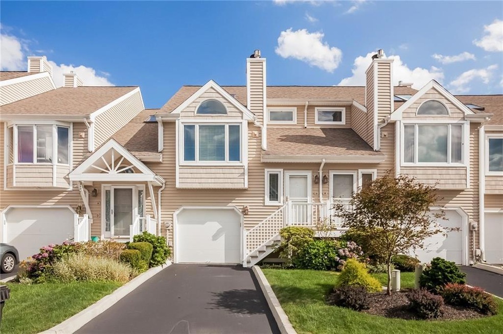 14 Sandpiper Crescent unit 14, Milford, CT 06460 - photo 1