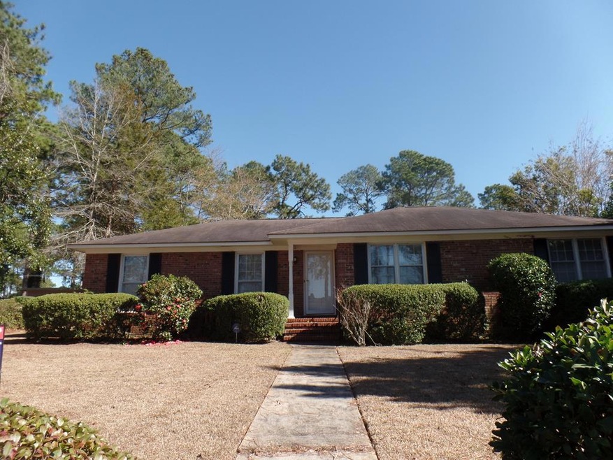 708 Summit Dr, Albany, GA 31707 - photo 1