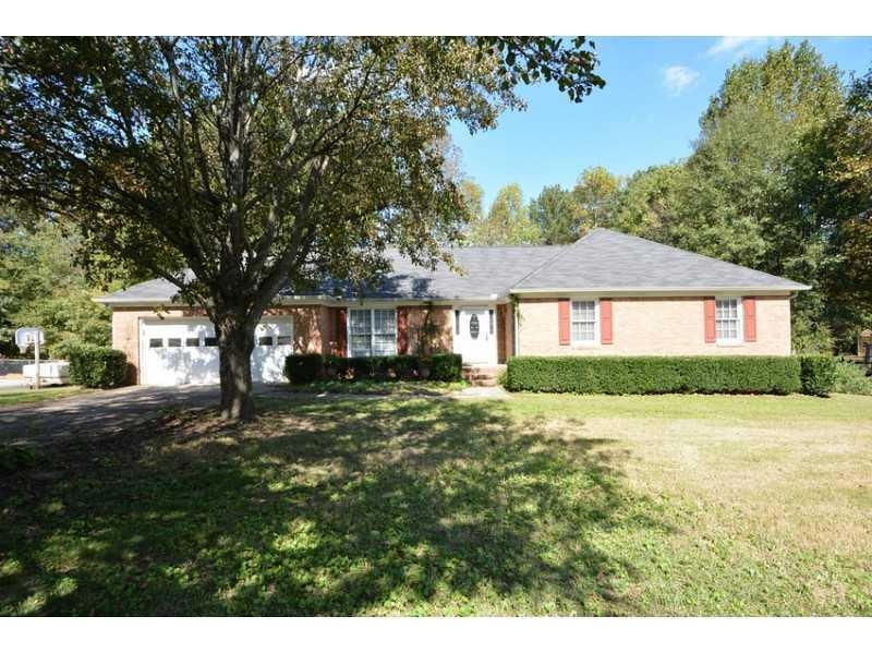 3074 Lakeway Ct, Dacula, GA 30019 - photo 1