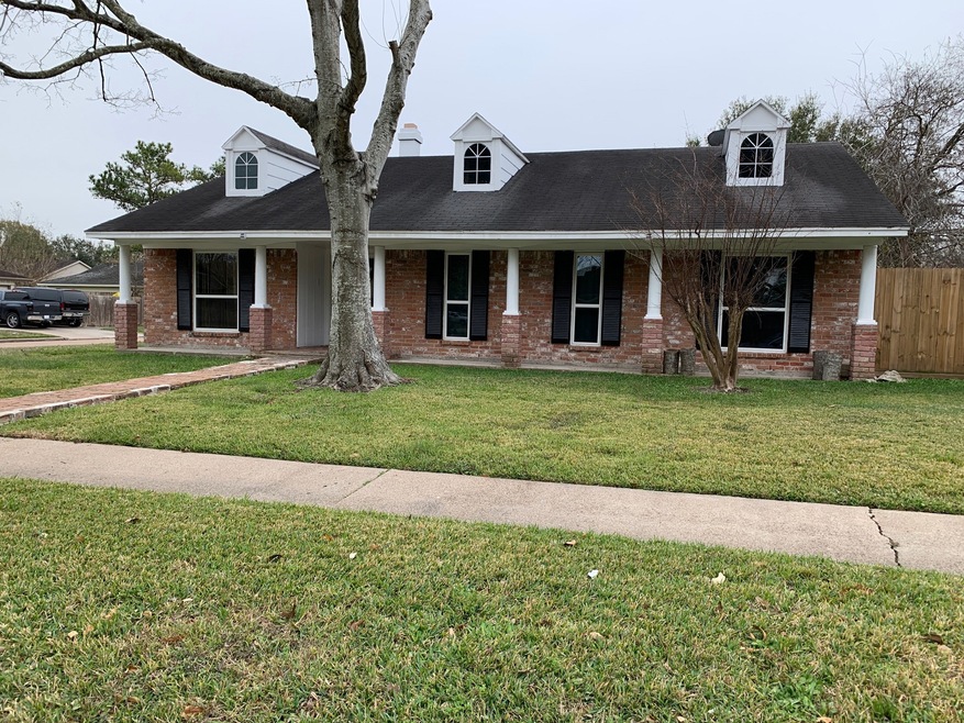 6803 Cloud Swept Ln, Houston, TX 77086 - photo 1