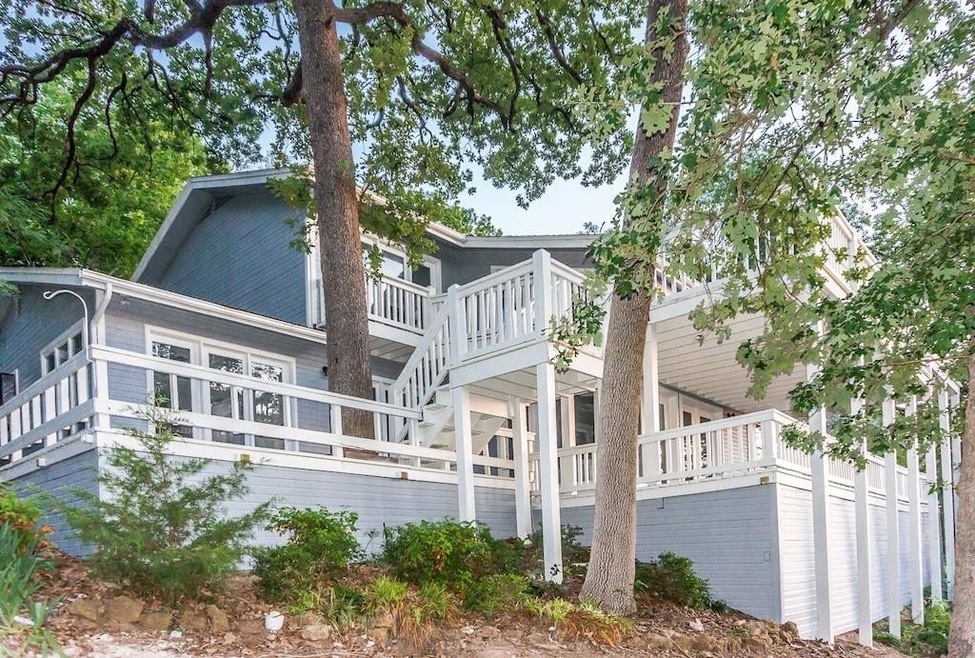 207 Walnut Ln, Pottsboro, TX 75076 - photo 1