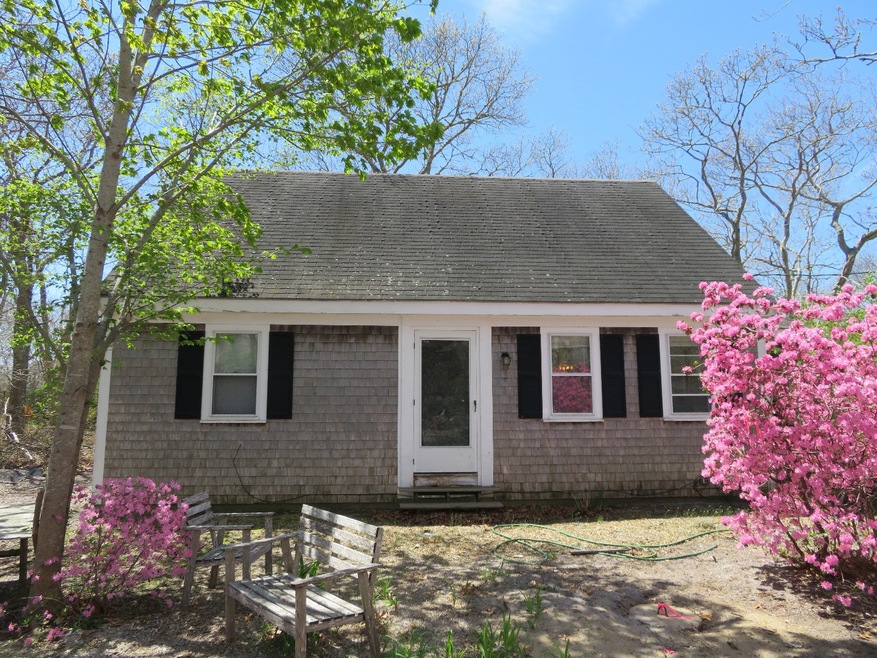 3 14th St S, Edgartown, MA 02539 - photo 1