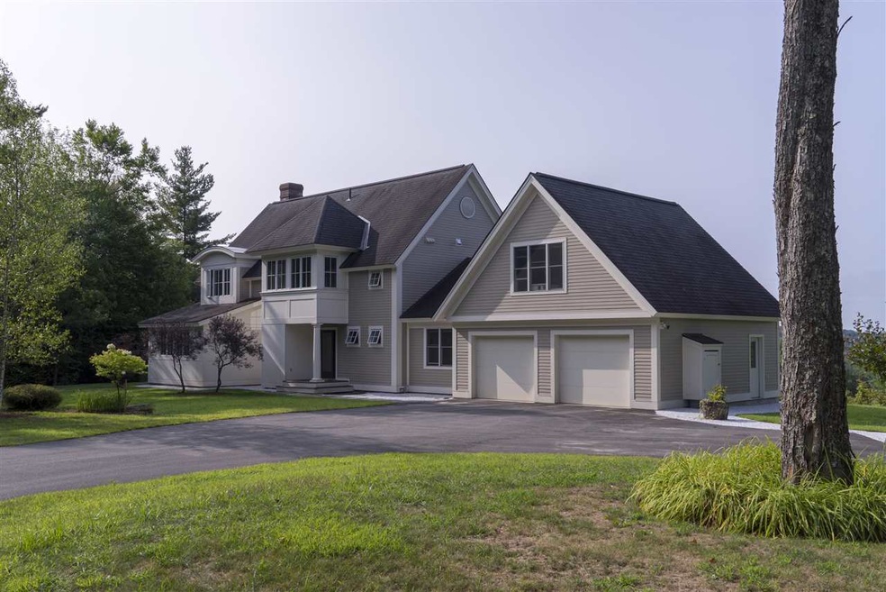 201 Country Club Loop, Stowe, VT 05672 - photo 1