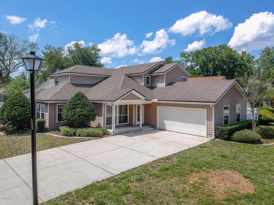 5471 Mariners Cove Dr, Jacksonville, FL 32210 - photo 1