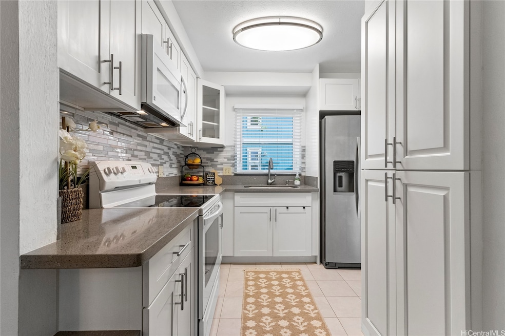 Under Contract $720,000 • Co-Listing Agent