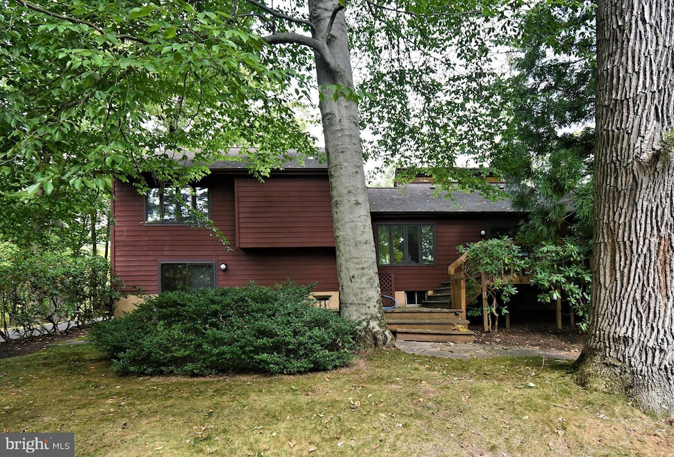 Under Contract $669,900 • Co-Listing Agent