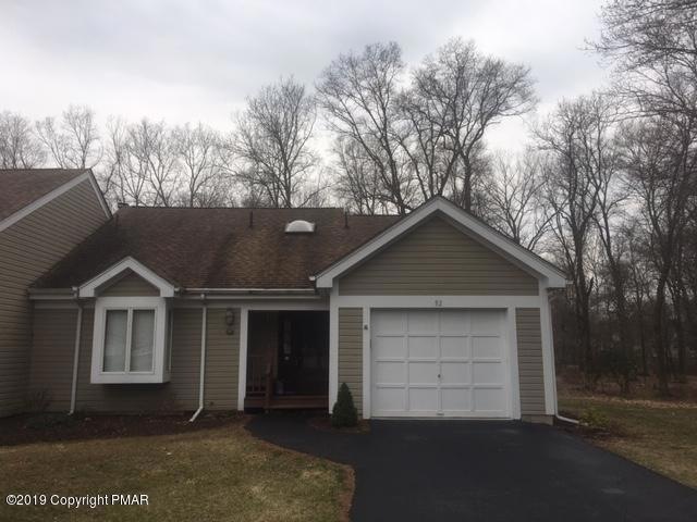 92 Village Dr, Stroudsburg, PA 18360 - photo 1