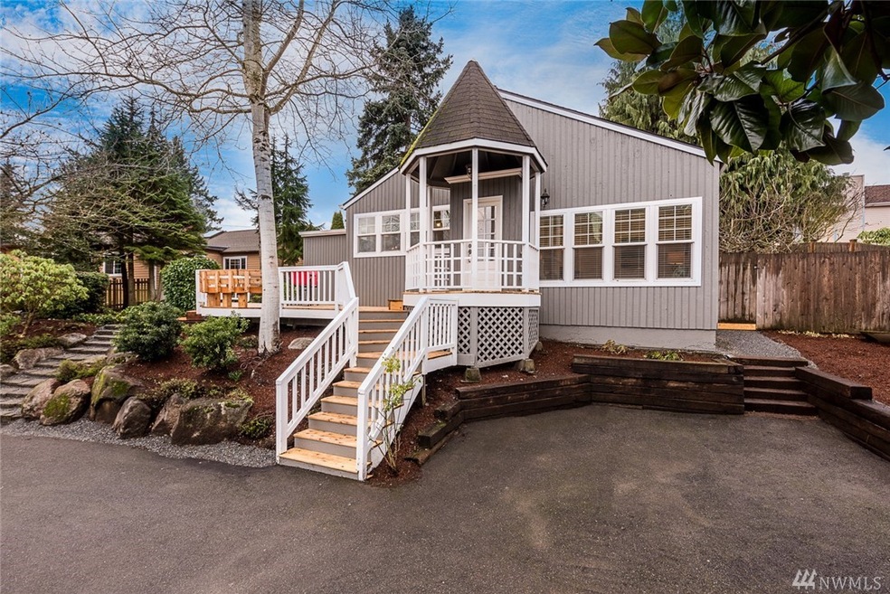 9010 NE 151st St, Bothell, WA 98011 - photo 1