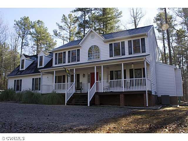 Exterior Front - Country-living on 2.25 acres