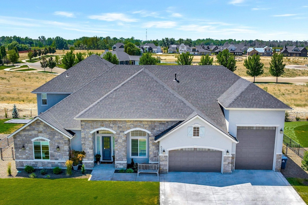 6371 Chateau Ct, Star, ID 83669 - photo 1