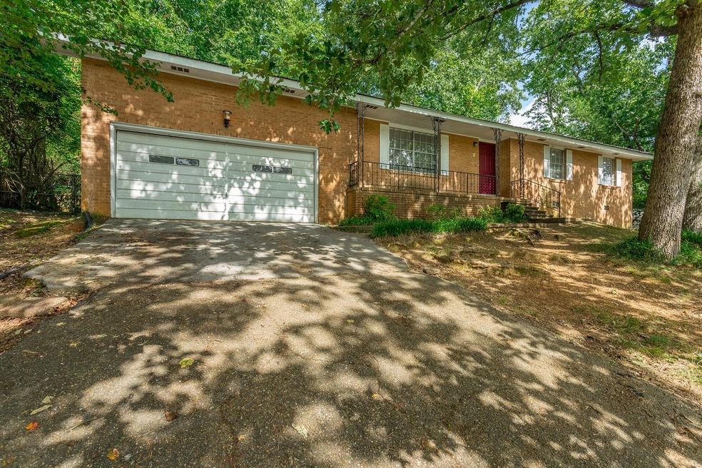 4537 Norcross Rd, Hixson, TN 37343 - photo 1