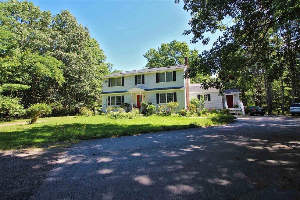 92 Packers Falls Rd, Durham, NH 03824 - photo 1