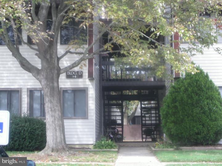 D6 Avon Dr, East Windsor, NJ 08520 - photo 1