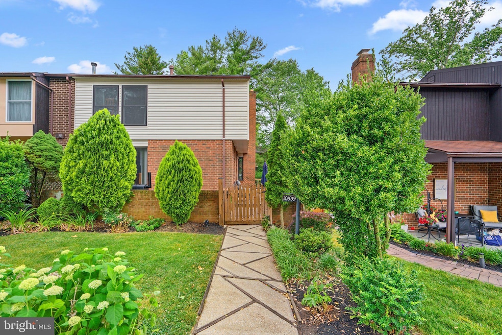 10539 Tolling Clock Way, Columbia, MD 21044 - photo 1