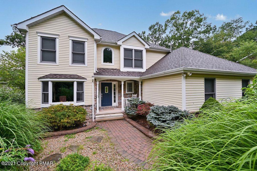 279 Eastshore Dr, East Stroudsburg, PA 18301 - photo 1