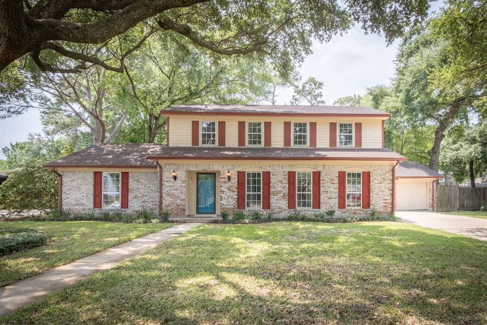 4315 Black Locust Dr, Houston, TX 77088 - photo 1