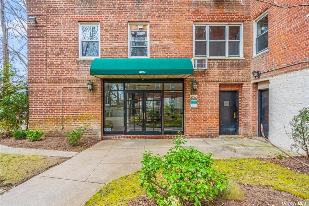 Linden Hill unit 1F, Flushing, NY 11354 - photo 1