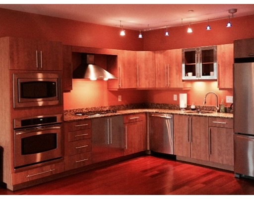 10 Ocean Ave unit 111, Revere, MA 02151 - photo 1