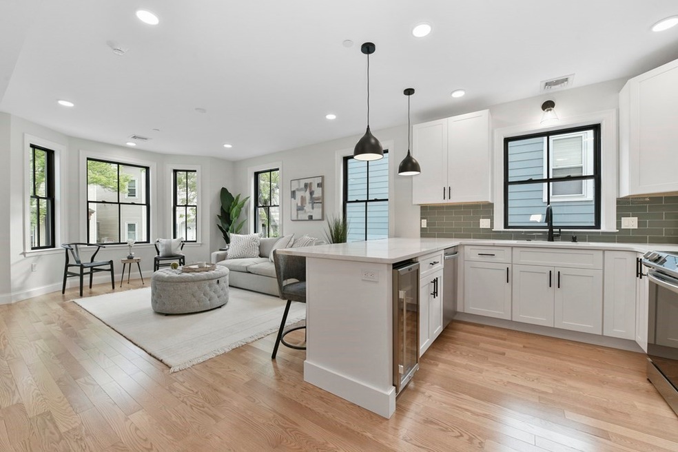 66 Wordsworth St unit 3, Boston, MA 02128 - photo 1