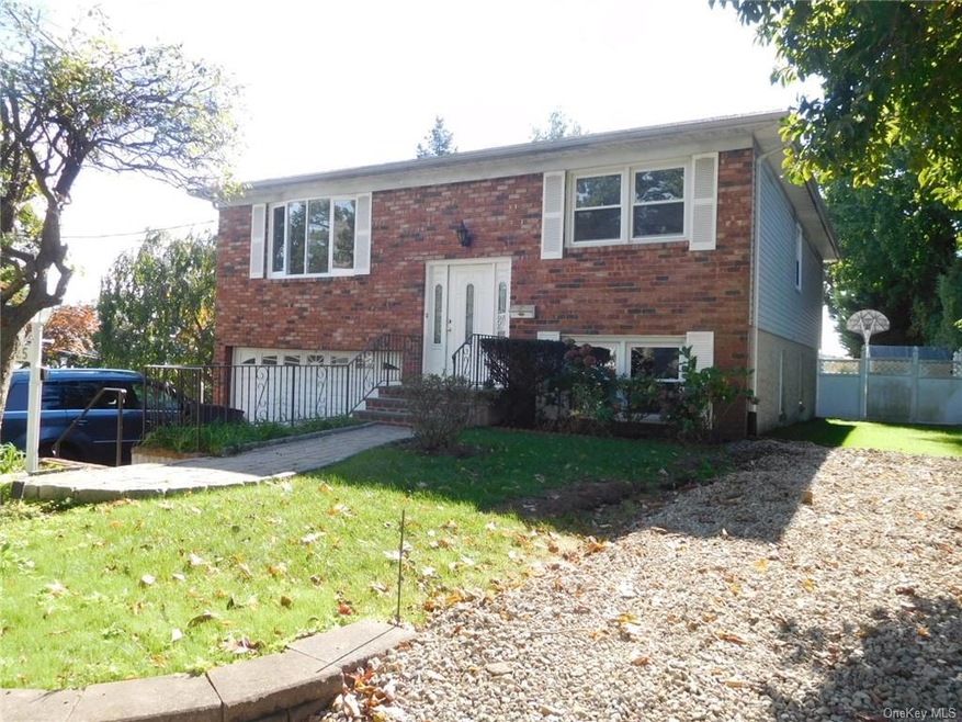 25 Beale Cir, Bronxville, NY 10708 - photo 1