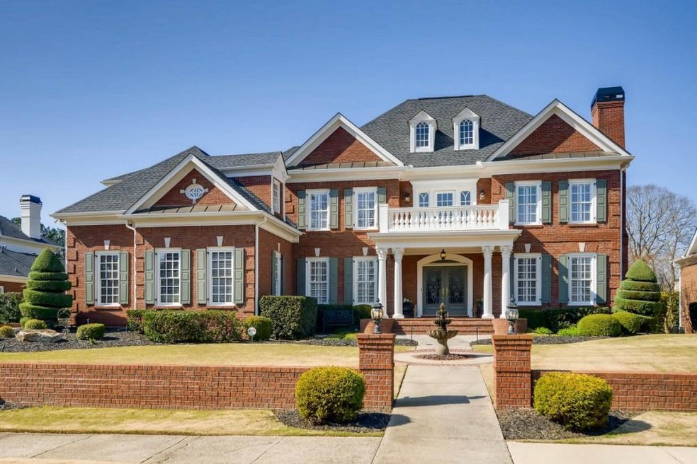 Elegant home in desirable Wellington Lake
