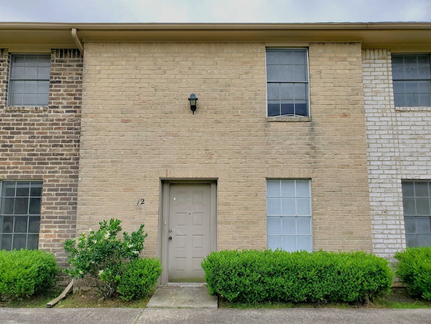 For Rent $995/month