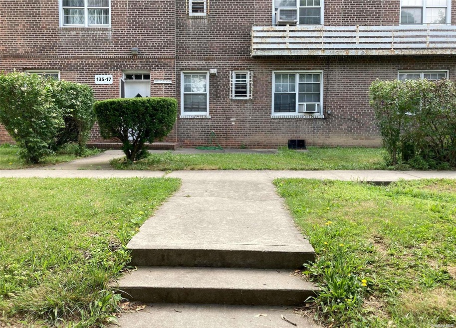 135-17 78th Ave unit 12ST, Flushing, NY 11367 - photo 1