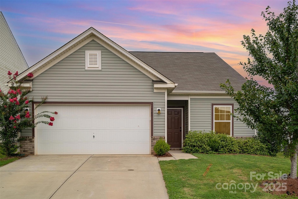 For Sale $305,000 • Co-Listing Agent