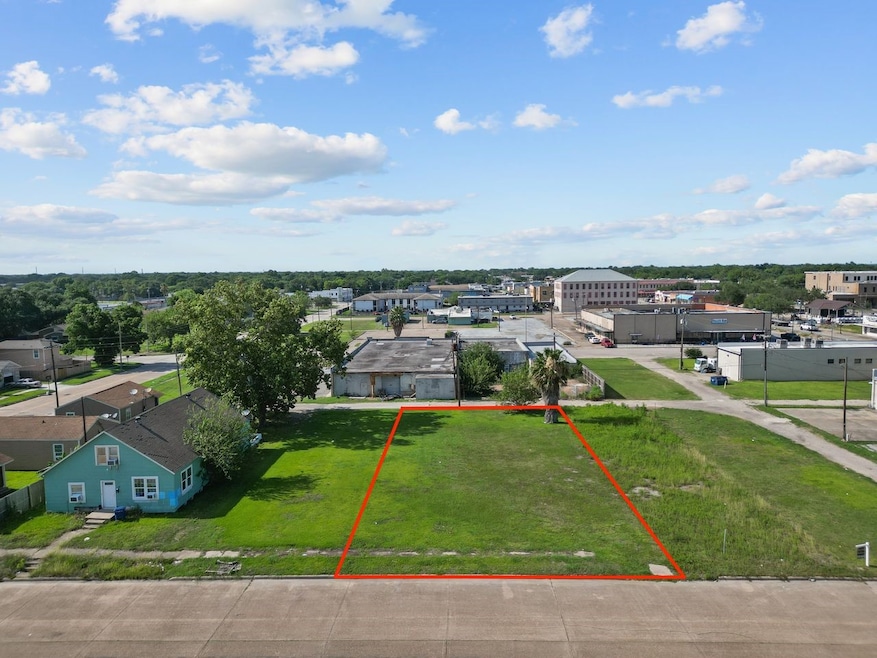For Sale $35,000 • Co-Listing Agent