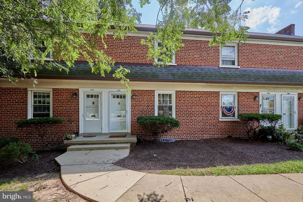 1702 E West Hwy, Silver Spring, MD 20910 - photo 1