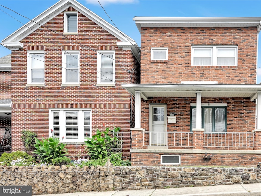 29 S Margaretta St, Schuylkill Haven, PA 17972 - photo 1