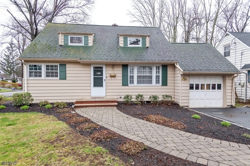 15 Seaman Rd, West Orange, NJ 07052 - photo 1