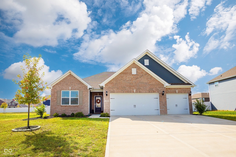 2394 Eagle Ave, Plainfield, IN 46168 - photo 1