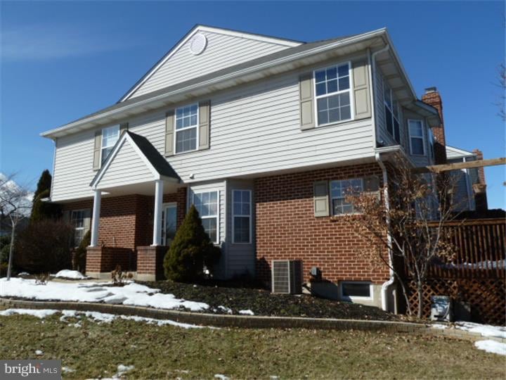 7 Red Tail Ct unit 7, Royersford, PA 19468 - photo 1