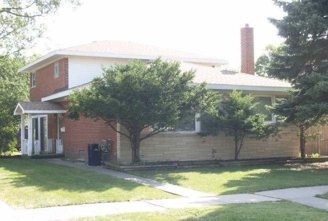 1551 Suffolk Ave, Westchester, IL 60154 - photo 1