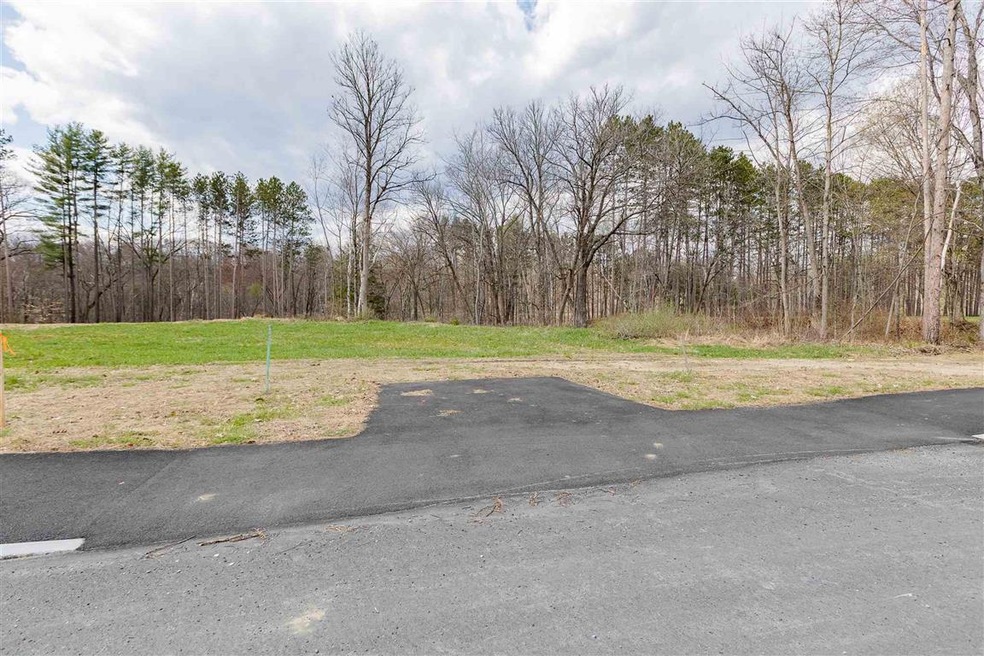 67 Crafts Ave unit 23, West Lebanon, NH 03784 - photo 1