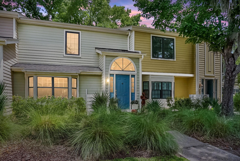 1803 Parc