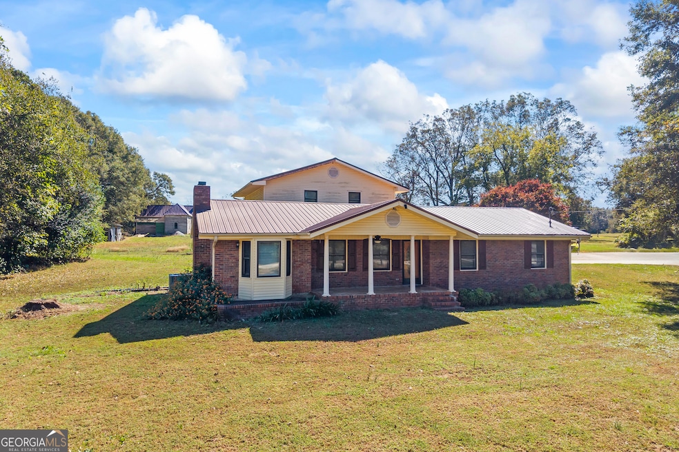 7658 Ga Highway 17, Bowersville, GA 30516 - photo 1