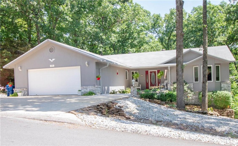 39 Knighton Dr, Bella Vista, AR 72715 - photo 1