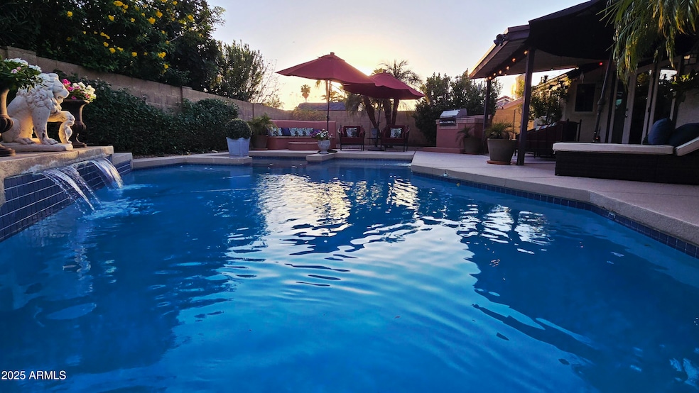 Under Contract $749,900