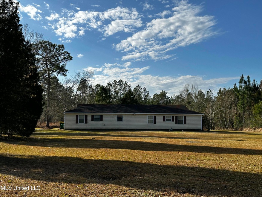 7900 Nutbank Rd, Moss Point, MS 39562 - photo 1