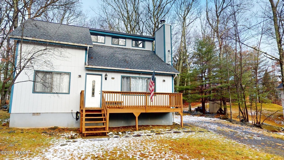 214 Westfall Dr, Dingmans Ferry, PA 18328 - photo 1