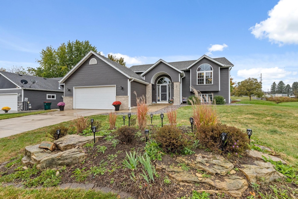 For Sale $350,000 • Co-Listing Agent