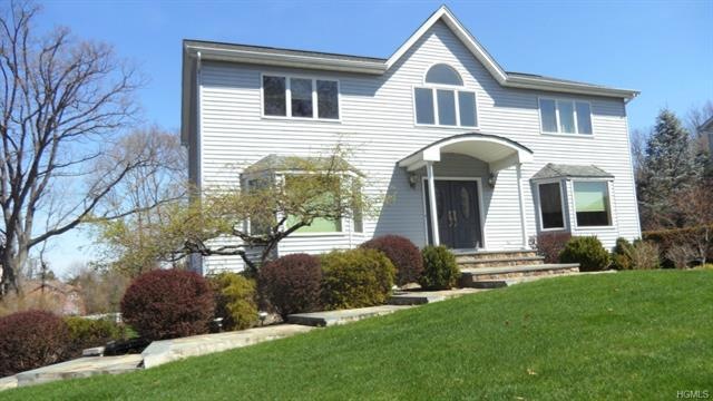 10 Shorn Dr, Blauvelt, NY 10913 - photo 1