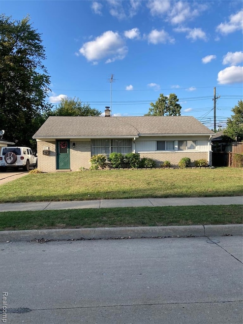 For Sale $185,000 • Co-Listing Agent