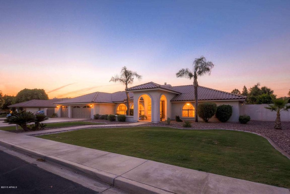 3922 E Flossmoor Ave Mesa AZ-large-002-E