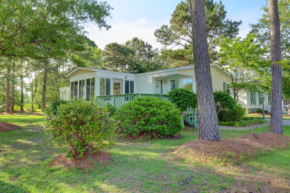 401 Quartermaster Ct, Hampstead, NC 28443 - photo 1