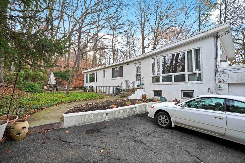 28 Sprain Valley Rd, Scarsdale, NY 10583 - photo 1